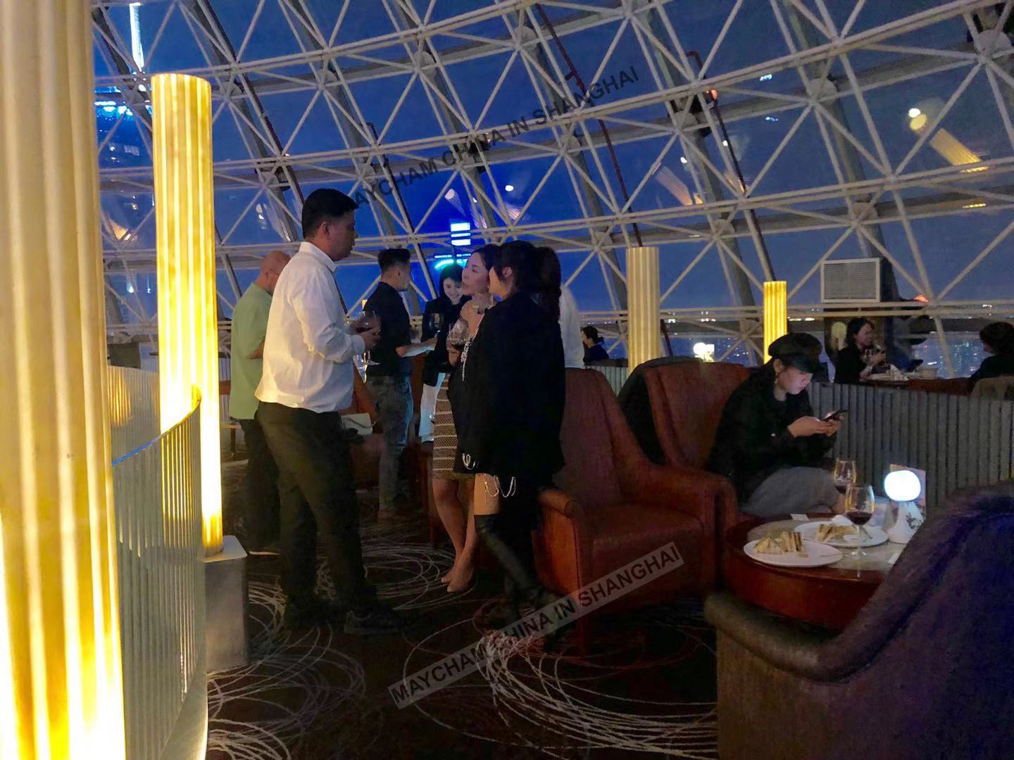 Happy HourSky Dome Bar MayCham China in Shanghai