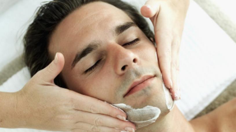 Vada Spa – Various specials including Massage and Manicure $65